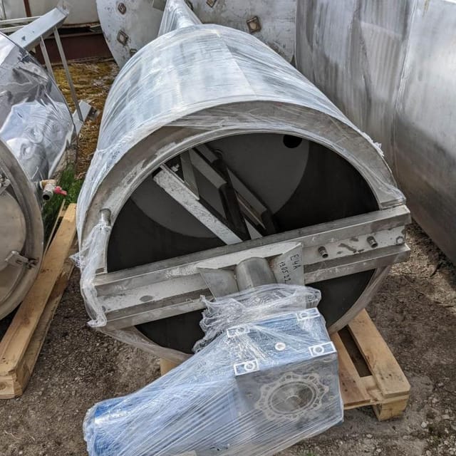 Емкость нержавейка 0,37м3 ,термос е.1914