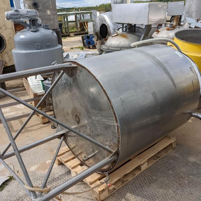 Емкость 0,7м3 нержавейка,термос е.1018