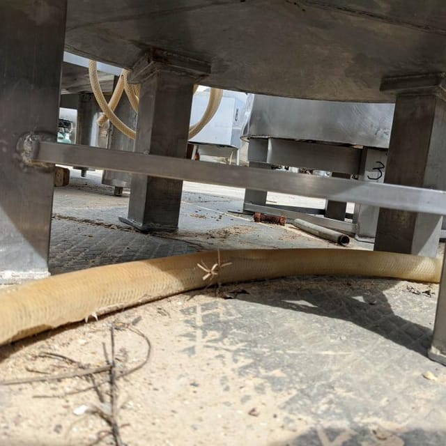 Емкость 350л с рубашкой и мешалкой