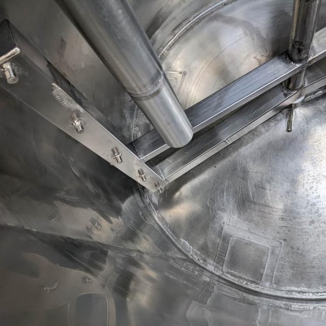 Емкость 350л с рубашкой и мешалкой