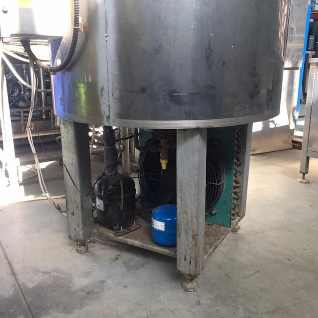 Танк охладитель 200л инв.10677