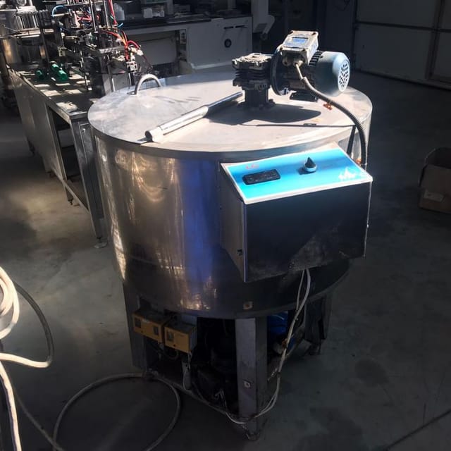 Танк охладитель 200л инв.10677