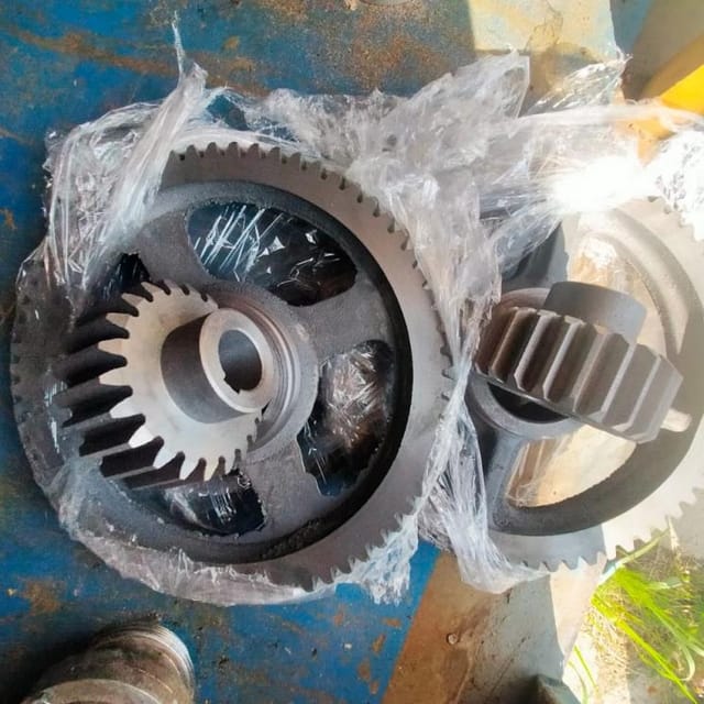 Шестерни большая и малая комплект для УПТ