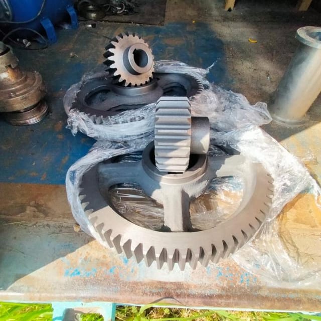 Шестерни большая и малая комплект для УПТ