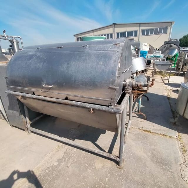 Охладитель творога УПТ с черной рамой инв.10699