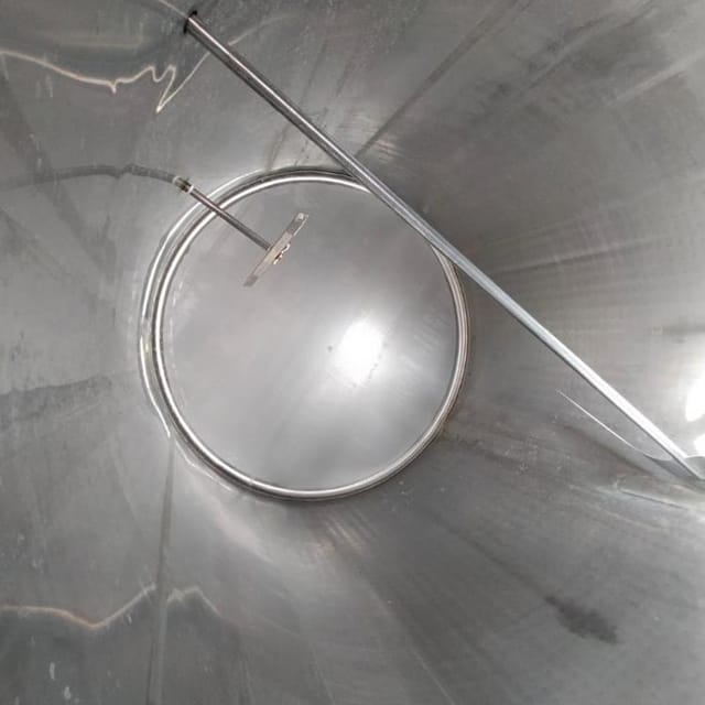 Танк охладитель Милк плюс 4000 без холодильной установки.