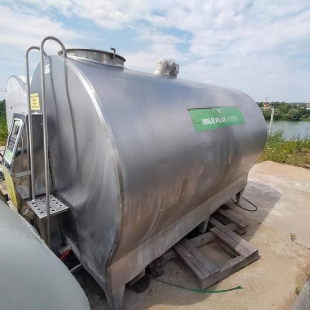 Танк охладитель Милк плюс 4000 без холодильной установки.