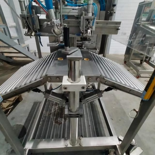 Полуавтоматическая машина розлива ASPERO Speedy BF1