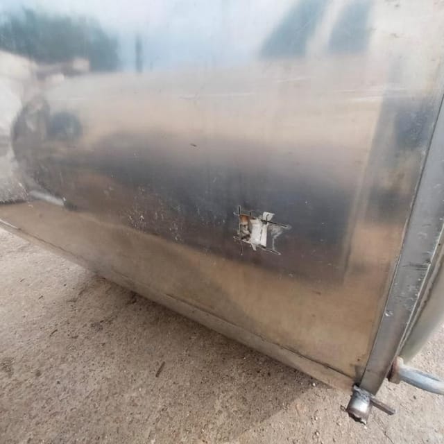 Емкость 2000л инв.7082