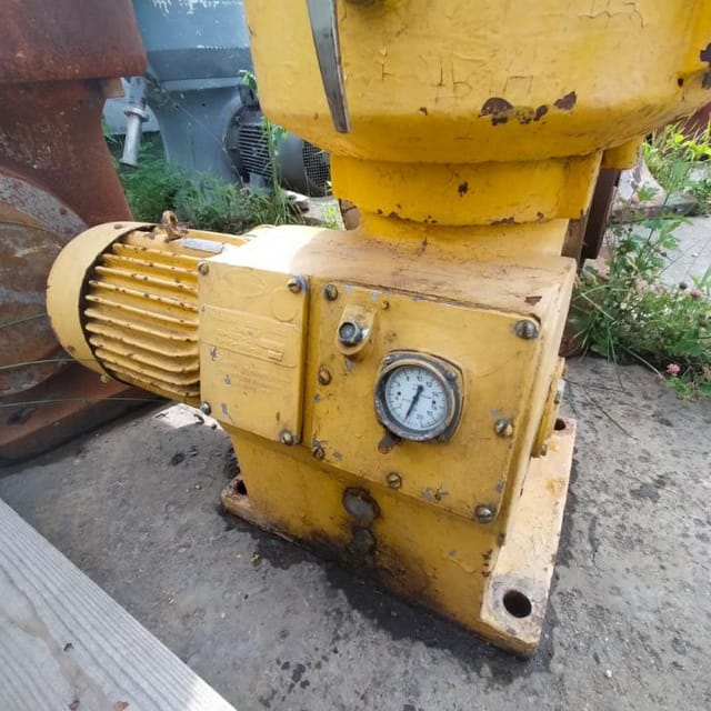 Сепаратор-сливкоотделитель Ж5-ОС2Т-3 ПЛАВА 5куб/час инв.11048