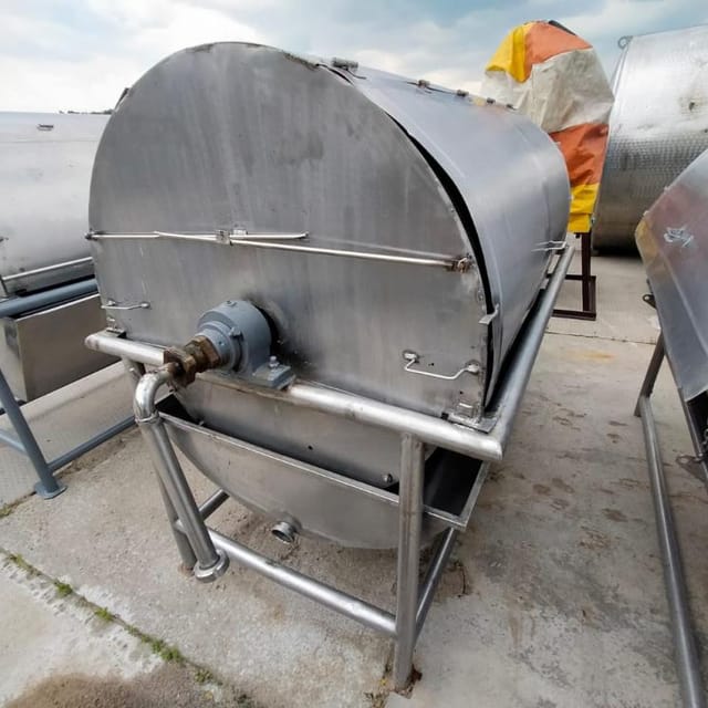 Охладитель творога УПТ с нерж рамой инв.11095