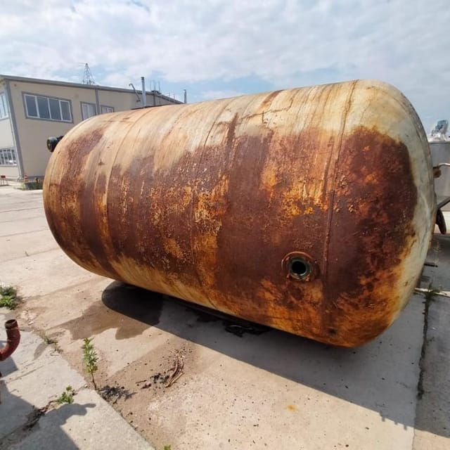 Эмалированная ёмкость 10 кубов инв.7031