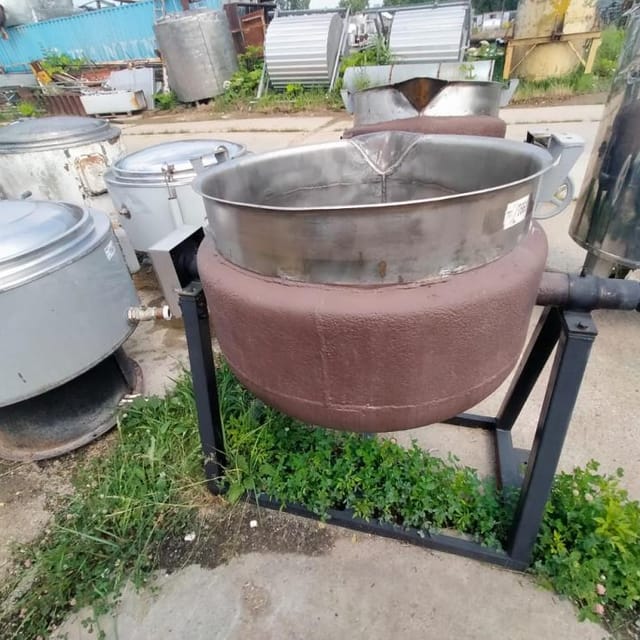 Котел опрокидывающийся 250л инв.7661