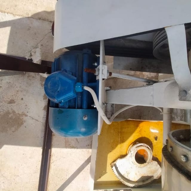 Тестомес 330л инв.10617