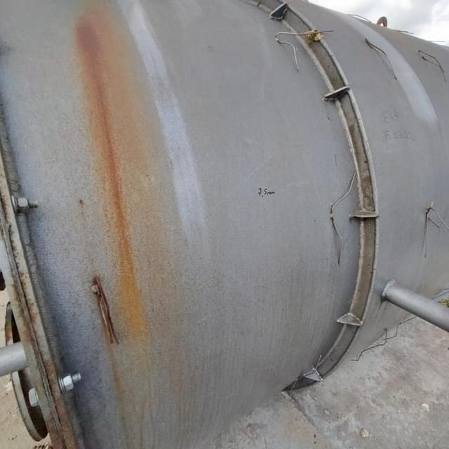 Реактор стальной 6000л е.2014