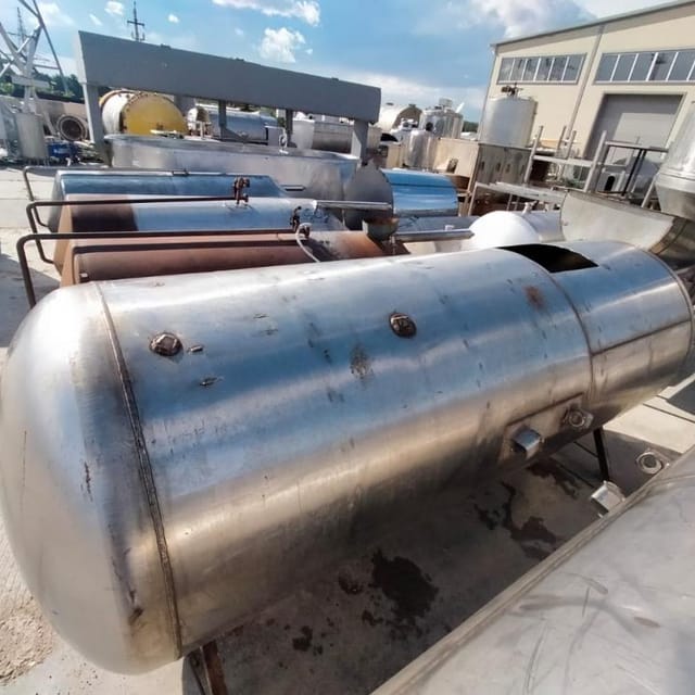 Емкость горизонтальная 1,8куб.м инв.7464