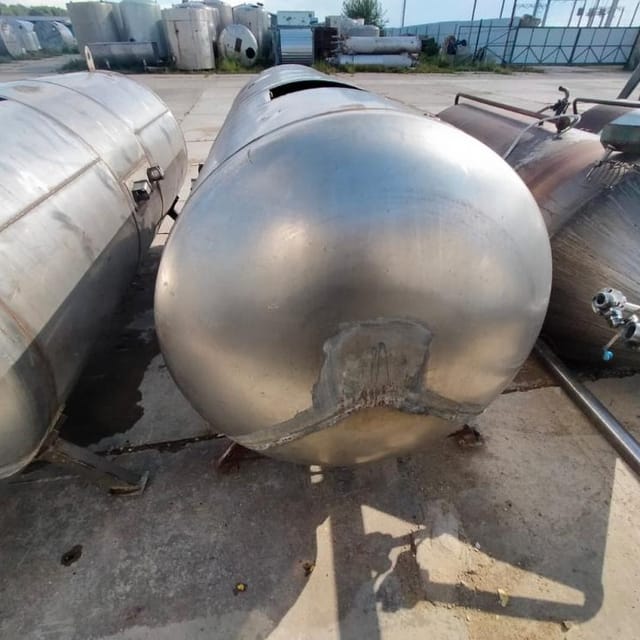 Емкость горизонтальная 1,8куб.м инв.7464