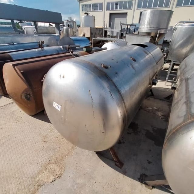 Емкость горизонтальная 1,8куб.м инв.7464