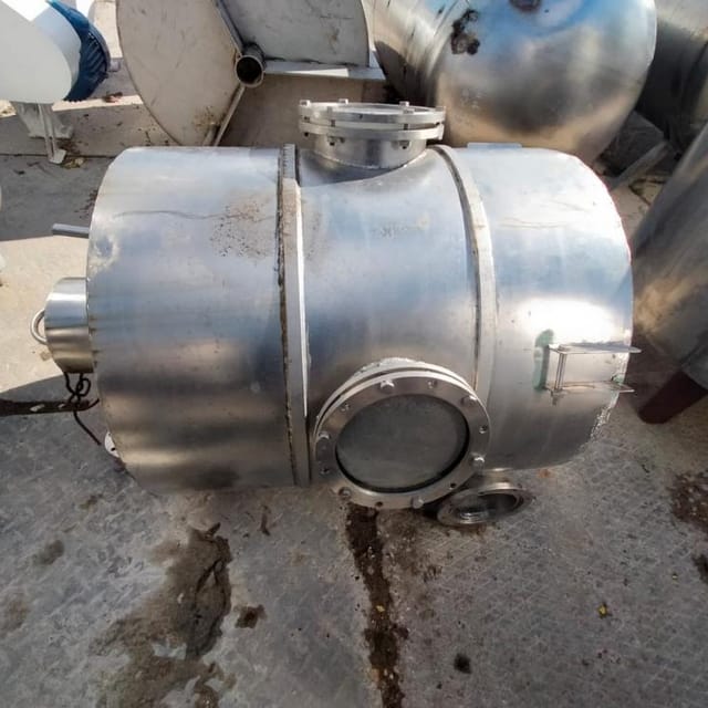 Емкость 300л инв.7769