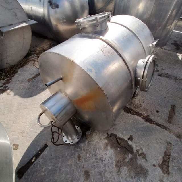 Емкость 300л инв.7769