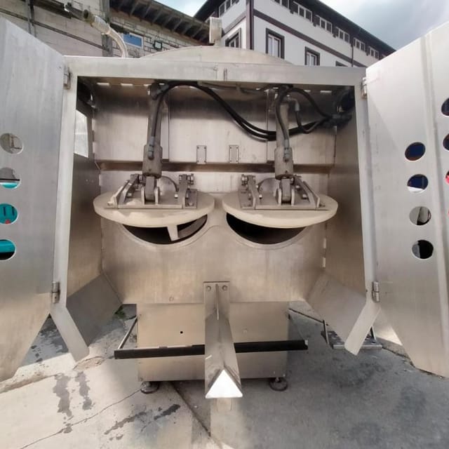 Фаршемешалка вакуумная LASKA 800л инв.8646