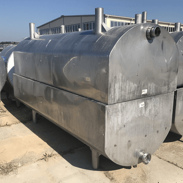 Ванна 2500л новая инв.10659