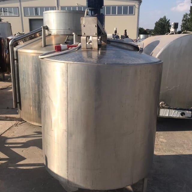 Емкость термос 1000л инв.10766