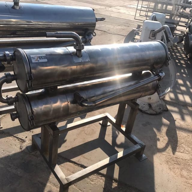 Теплообменник трубчатый 5т инв.10767