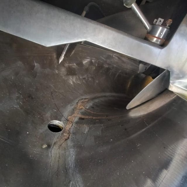 Куттер вакуумный Laska 200л инв.8672