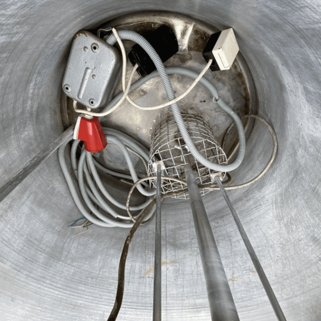 Емкость для глазури 300л инв.7405