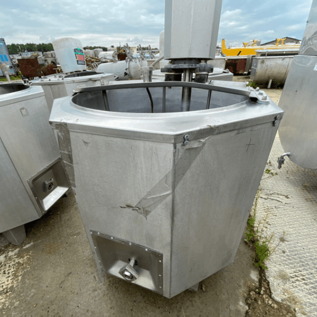 Емкость для глазури 300л инв.7405