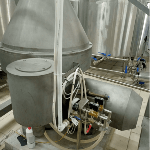 Сепаратор-сливкоотделитель ОСЦП-5 5куб/час пр-во Молния