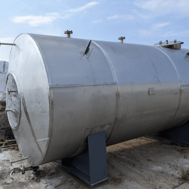 Емкость 12 куб.м горизонтальная е.1955