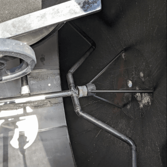 Емкость 10 куб.м с мешалкой