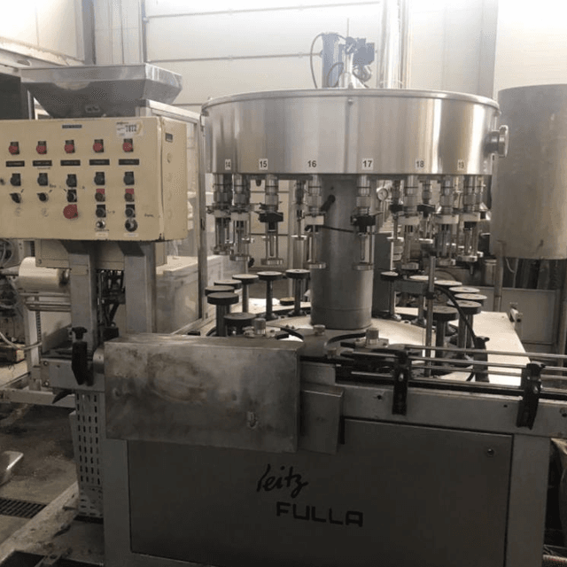 Моноблок розлива и укупорки тиражной смеси "SEITZ-FULLA" в стеклобутылку инв.7872