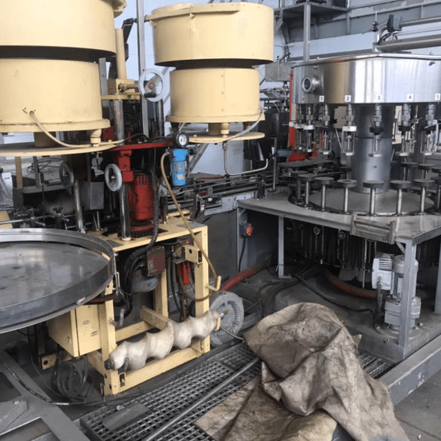 Моноблок розлива и укупорки тиражной смеси "SEITZ-FULLA" в стеклобутылку инв.7872