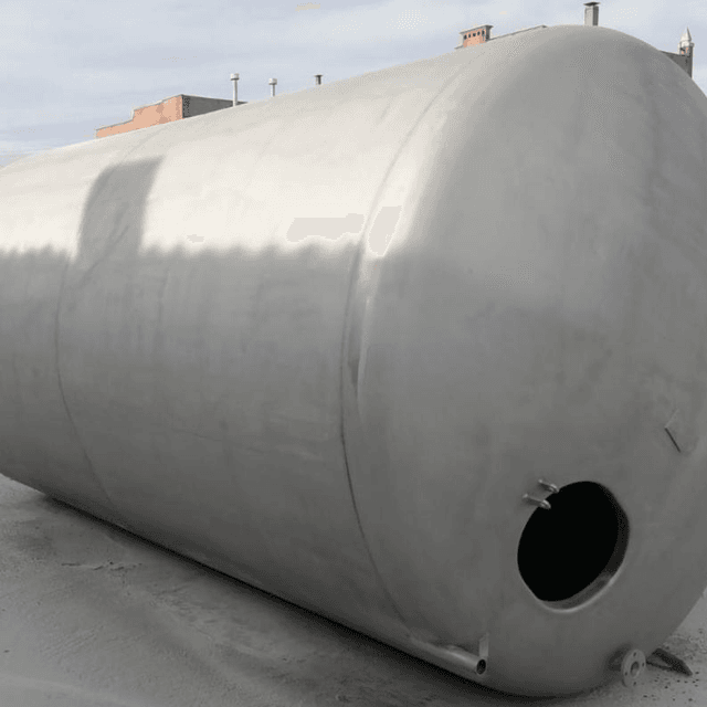 Емкость 20куб.м. горизонтальная с ложементами