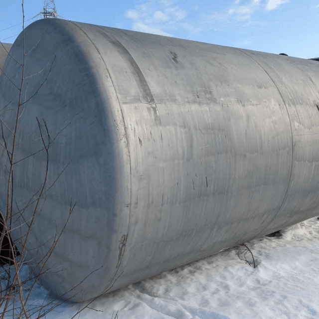 Емкость 20куб.м. горизонтальная с ложементами