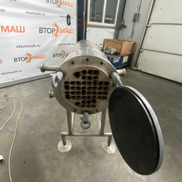 Теплообменник трубчатый 10т инв.10783