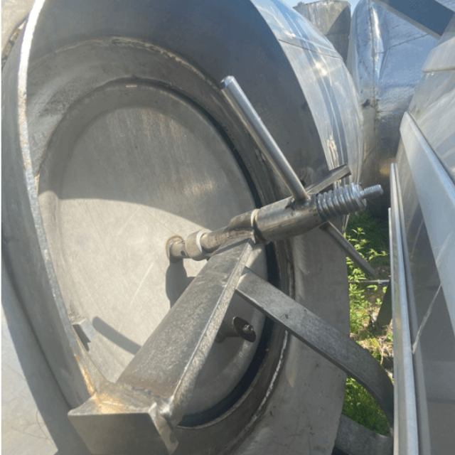 Емкость вертикальная 6,3 куб.м. инв.10784