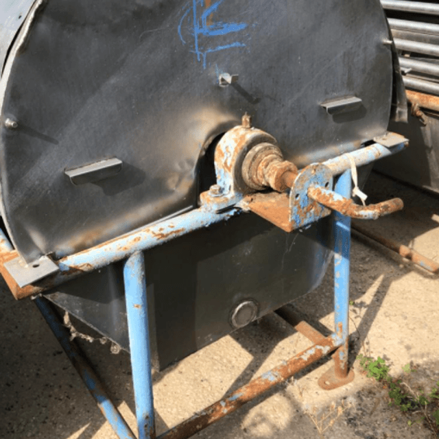 Охладитель творога УПТ с черной рамой инв.8149