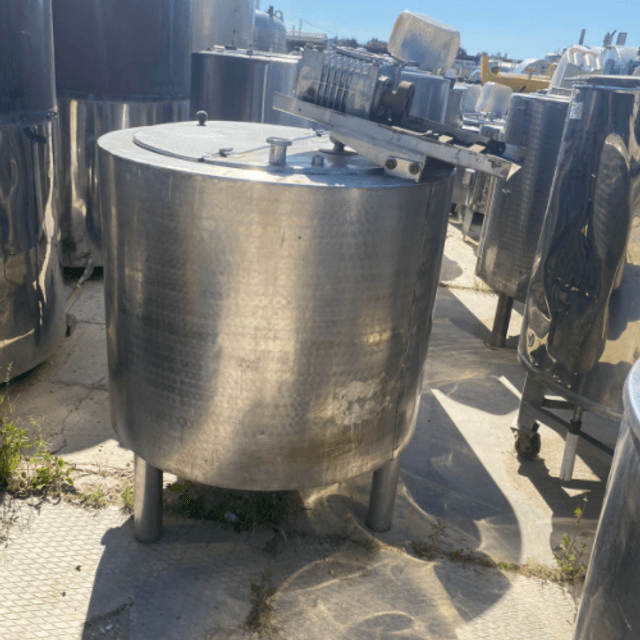 Емкость ОЗУ 350л инв.7402