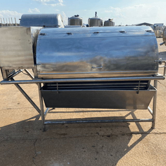 Охладитель творога УПТ с нерж рамой  инв.11093