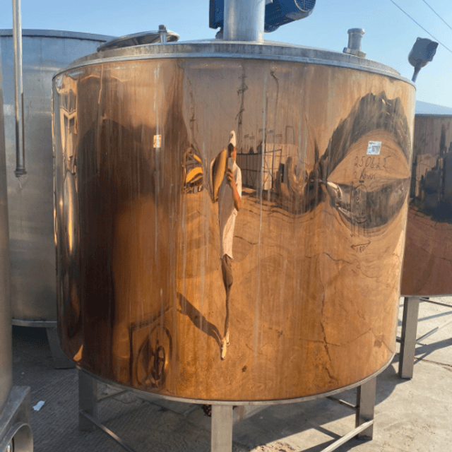 Емкость 2,5куб.м. с ТЭНами инв.10797