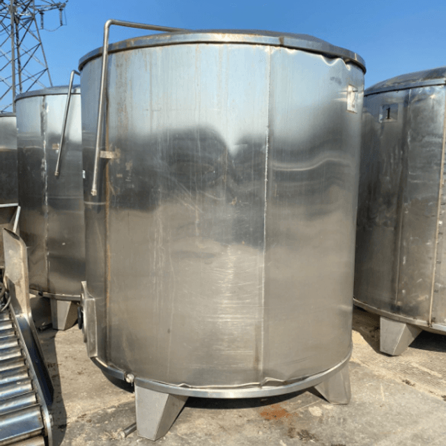 Емкость одностенная. 6300л инв.10799