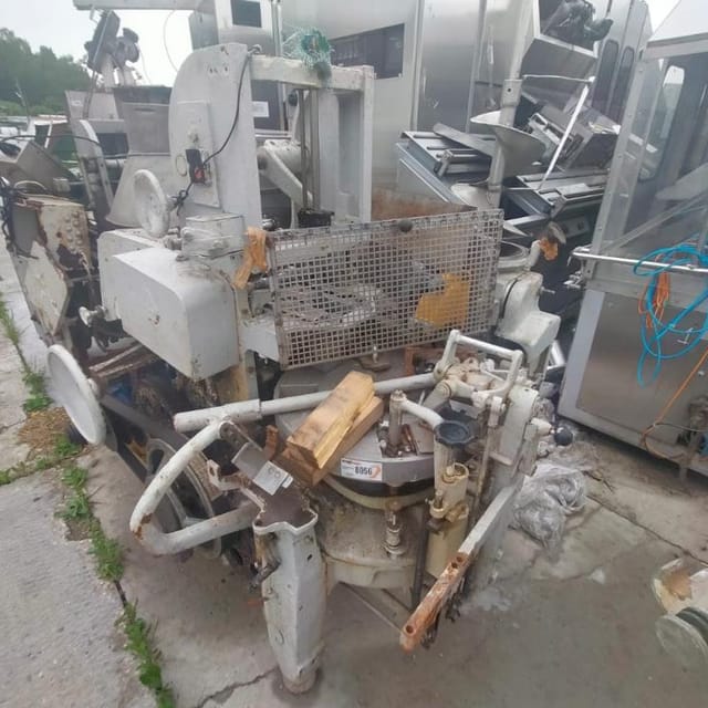 Фасовщик творога М6-АР2Т брикеты от 180 гр до 200 гр инв.8056