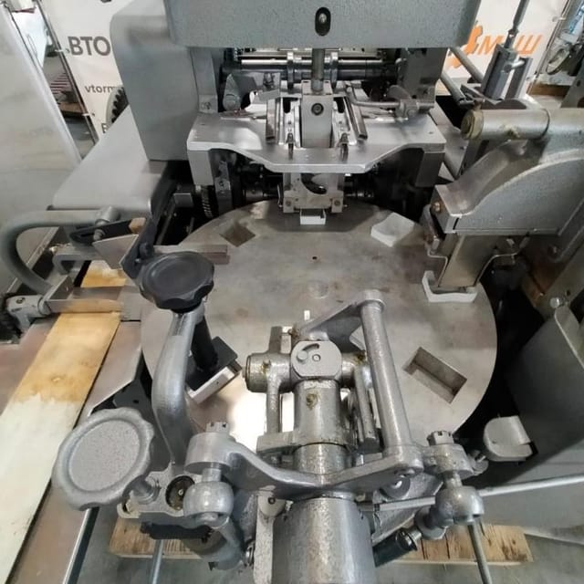 Фасовщик сладкой творожной массы М6-АР2С пачка 100гр инв.8055