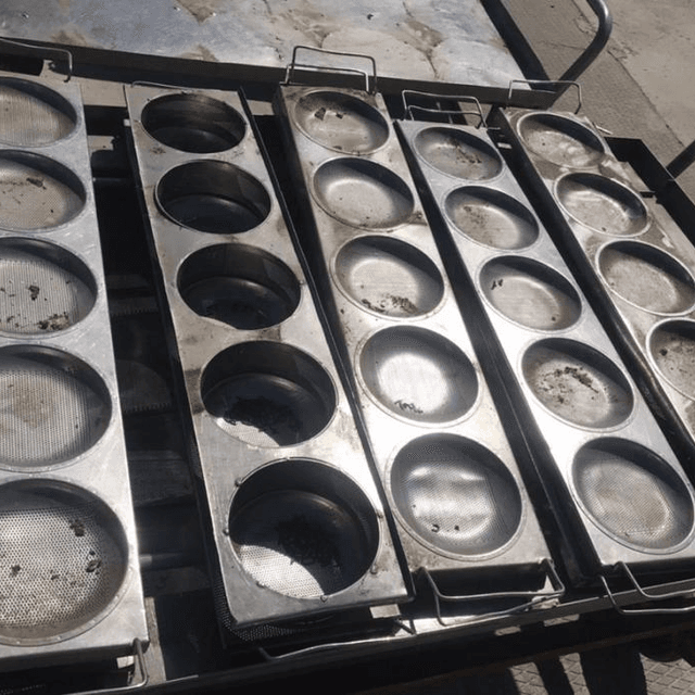 Сырные формы для ванны самопрессования.