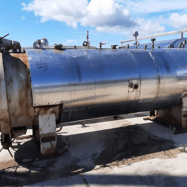 Автоклав стальной, горизонтального исполнения е.2032