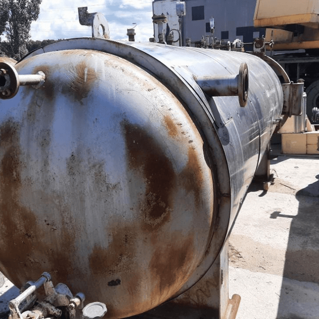 Автоклав стальной, горизонтального исполнения е.2032